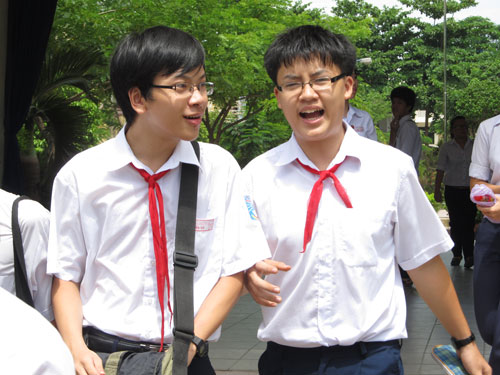 DẠY KÈM MÔN TOÁN LÝ HÓA LỚP 8